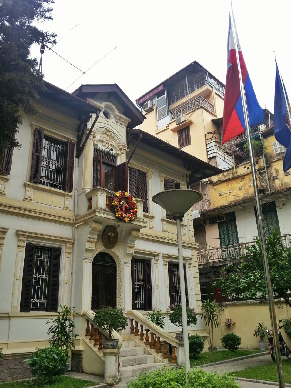 Đại Sứ Quán Việt Nam Tại Philippines