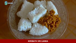 Kiribath cắt miếng, ăn cùng phần gia vị cay
